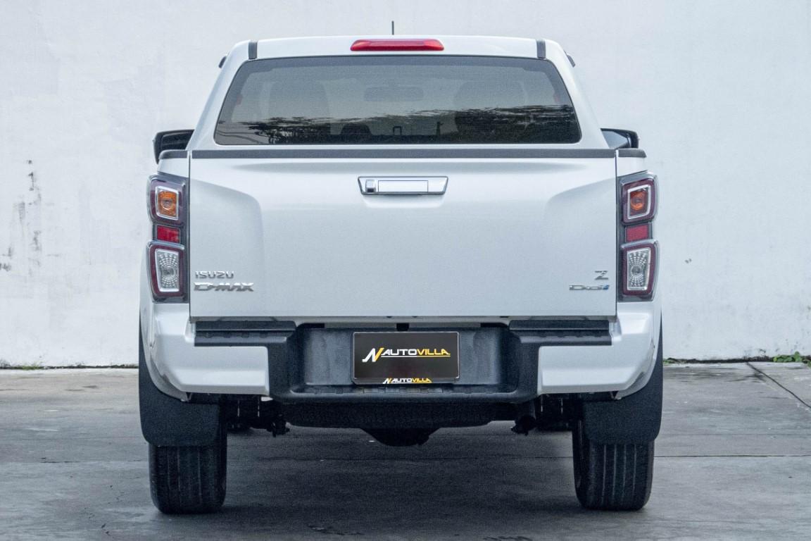 Isuzu Dmax Cab4 Hilander 1.9 Z M/T 2022 *RK2022*